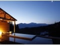 絶景露天に美味鍋の宿「里山十帖」グランドオープン！
