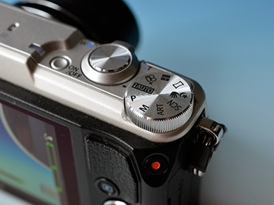 超望遠600mmが使えるOLYMPUS『STYLUS SH-1』 [デジタルカメラ