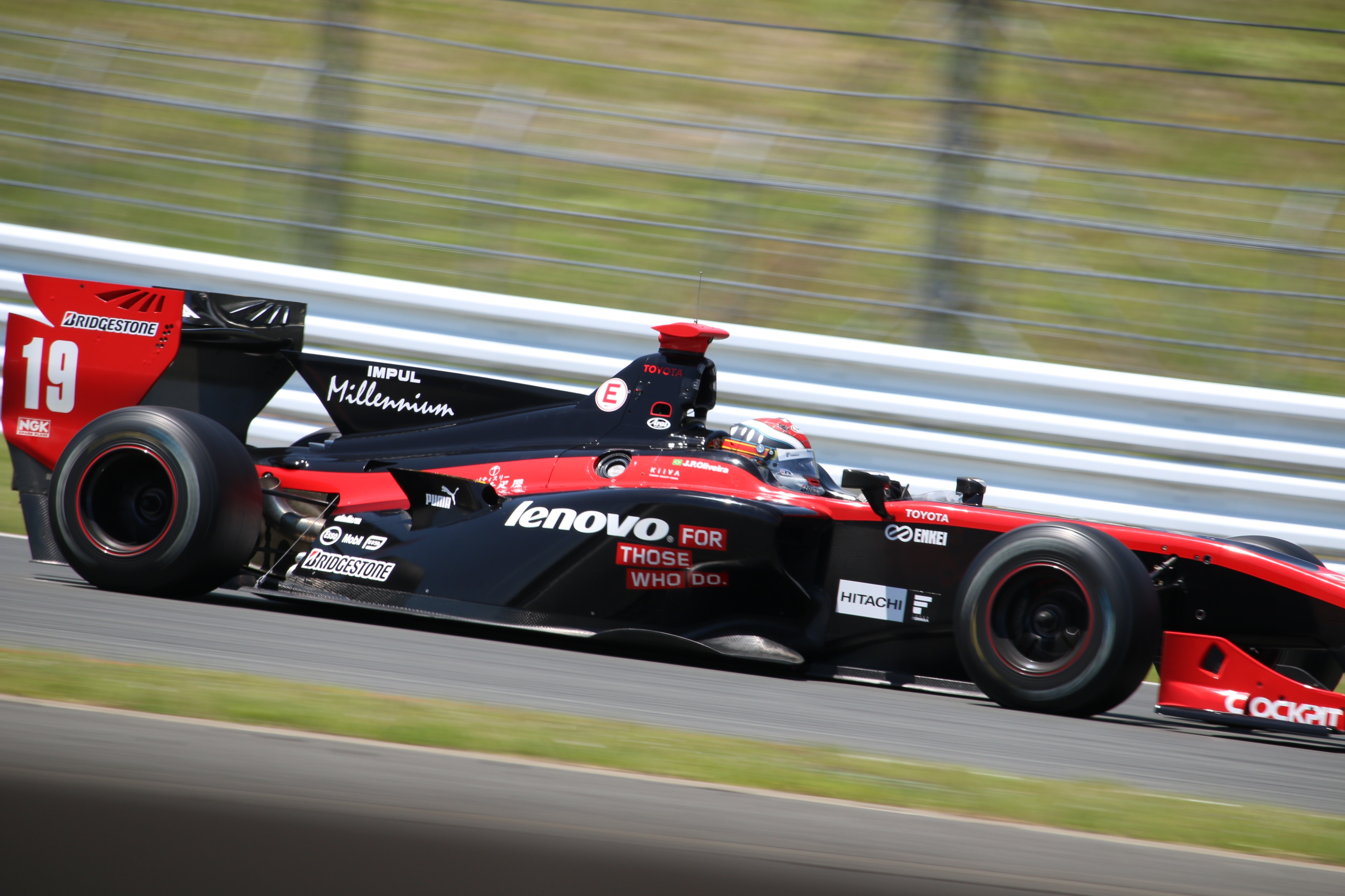 鈴鹿8耐、30年分の歴史がDVDに！ [モータースポーツ] All About