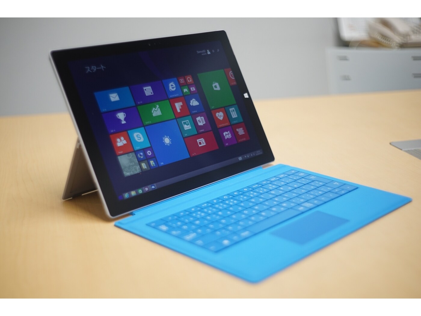 本格的にノートPCに代わるタブレット、Surface Pro 3 [タブレットPC