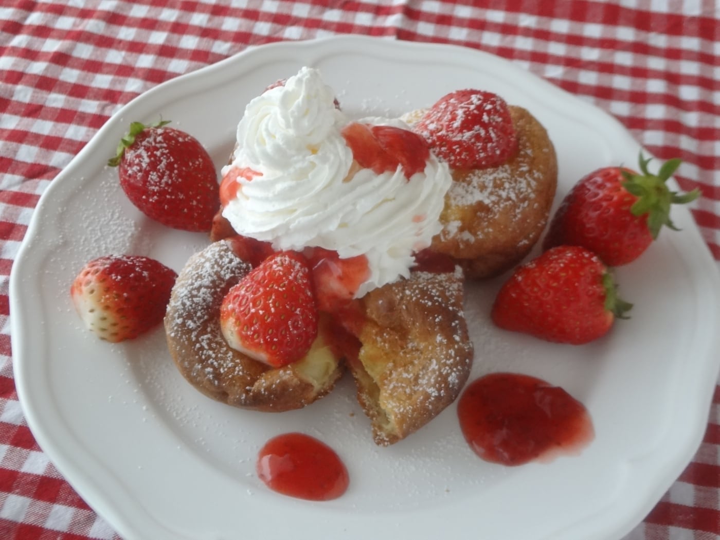 デザートにも食事にも大人気！話題のポップオーバー [はじめてのパン