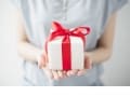 「お願い、わかって」彼から嬉しい贈物をもらう方法
