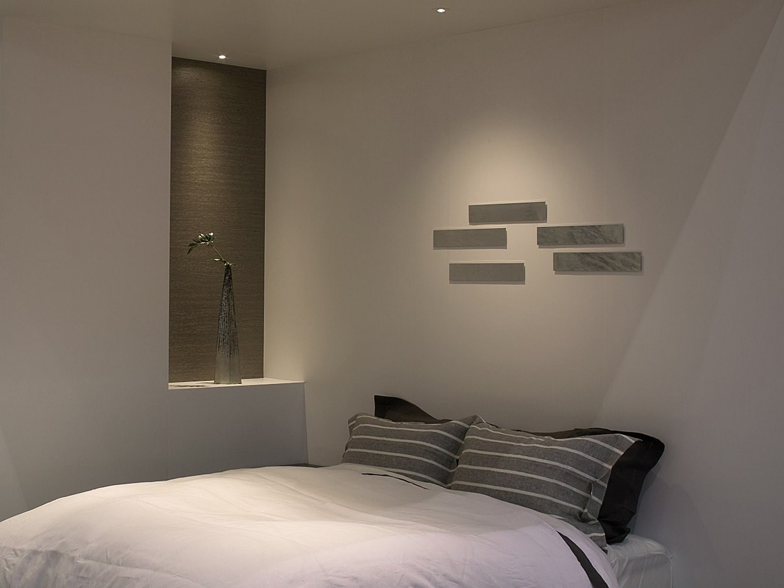 ドラえもん君様舞台照明 空間照明 パーライト スポットライト 調光  