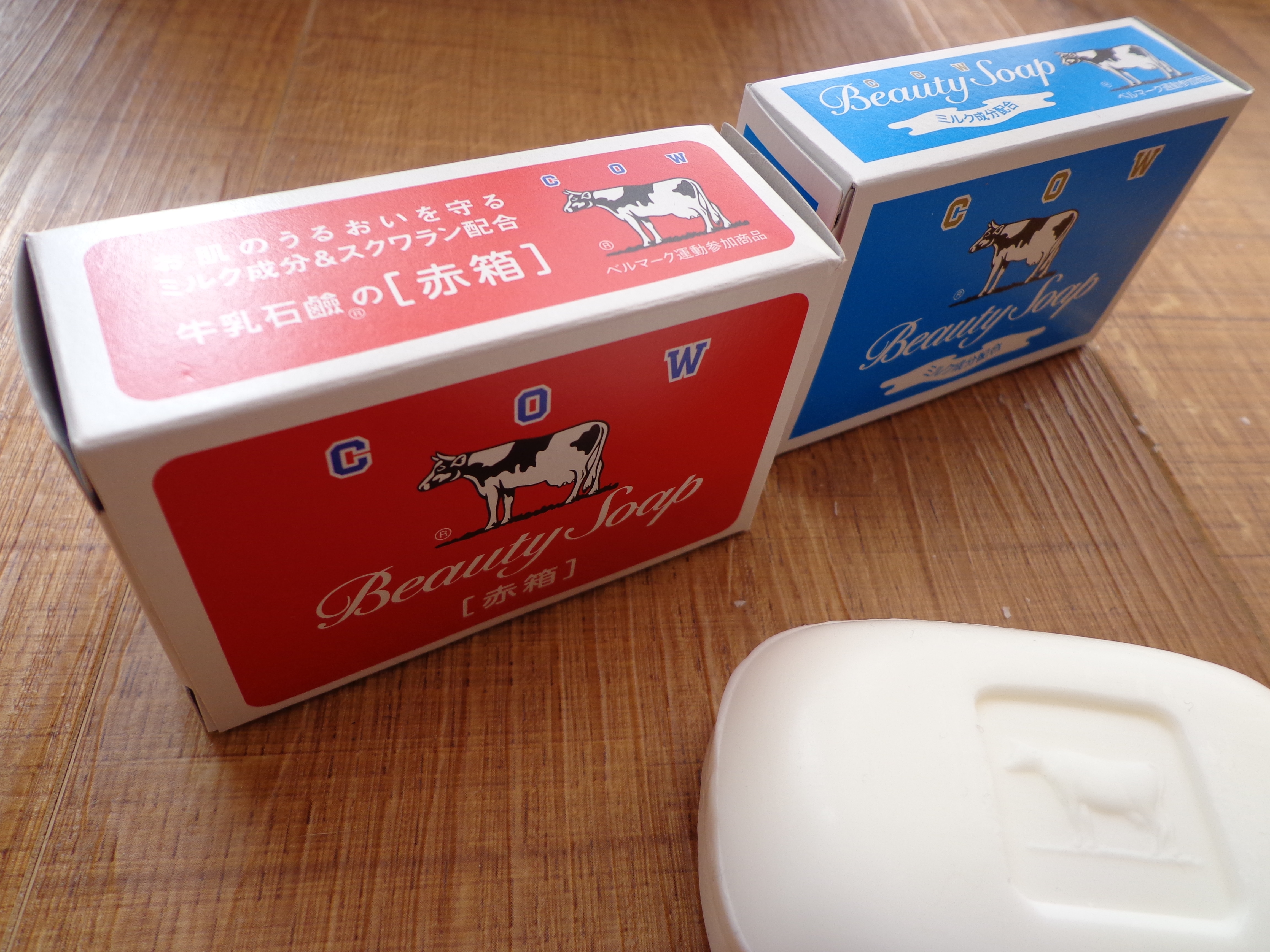 牛乳石鹸共進社 カウブランド青箱1コ 4901525010634 1個×36点
