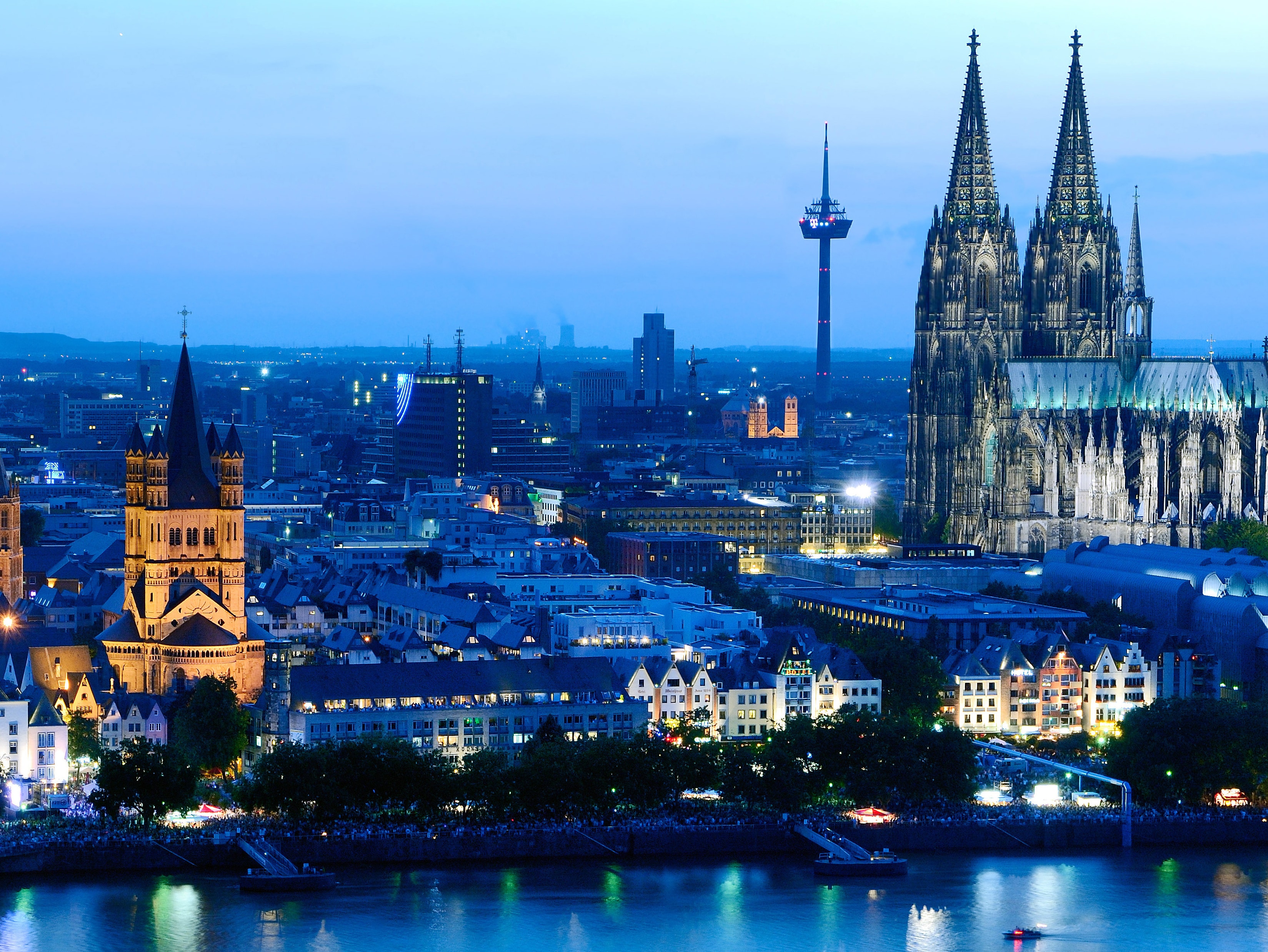 3/3 ケルン／ドイツ [ドイツ] All About