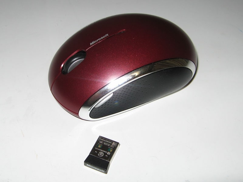 商品画像：Amazon.com: Microsoft Wireless Mobile Mouse 6000 : Electronics 3