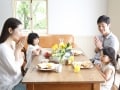 食事のマナーを子どもにしつけるには？幼児期からの食育が大切