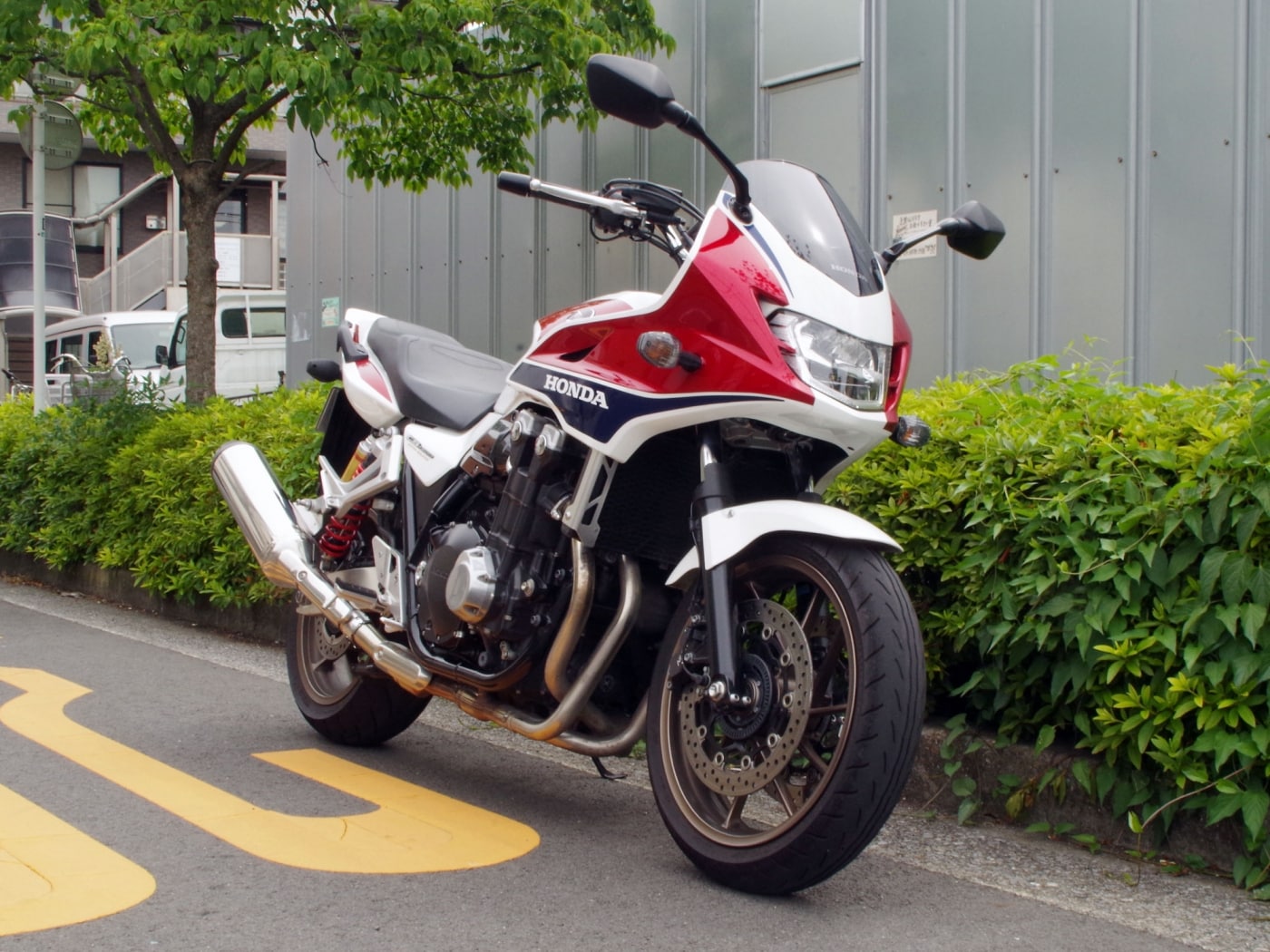 いくつもの顔を見せてくれるフォルツァZ MF10 [HONDA（ホンダ バイク