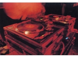 ヒップホップにおいて欠かせないDJの歴史と進化 [Soul・R&B・HIP-HOP