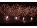 音と光が融合するエンタメ花火　帯広「勝毎花火」