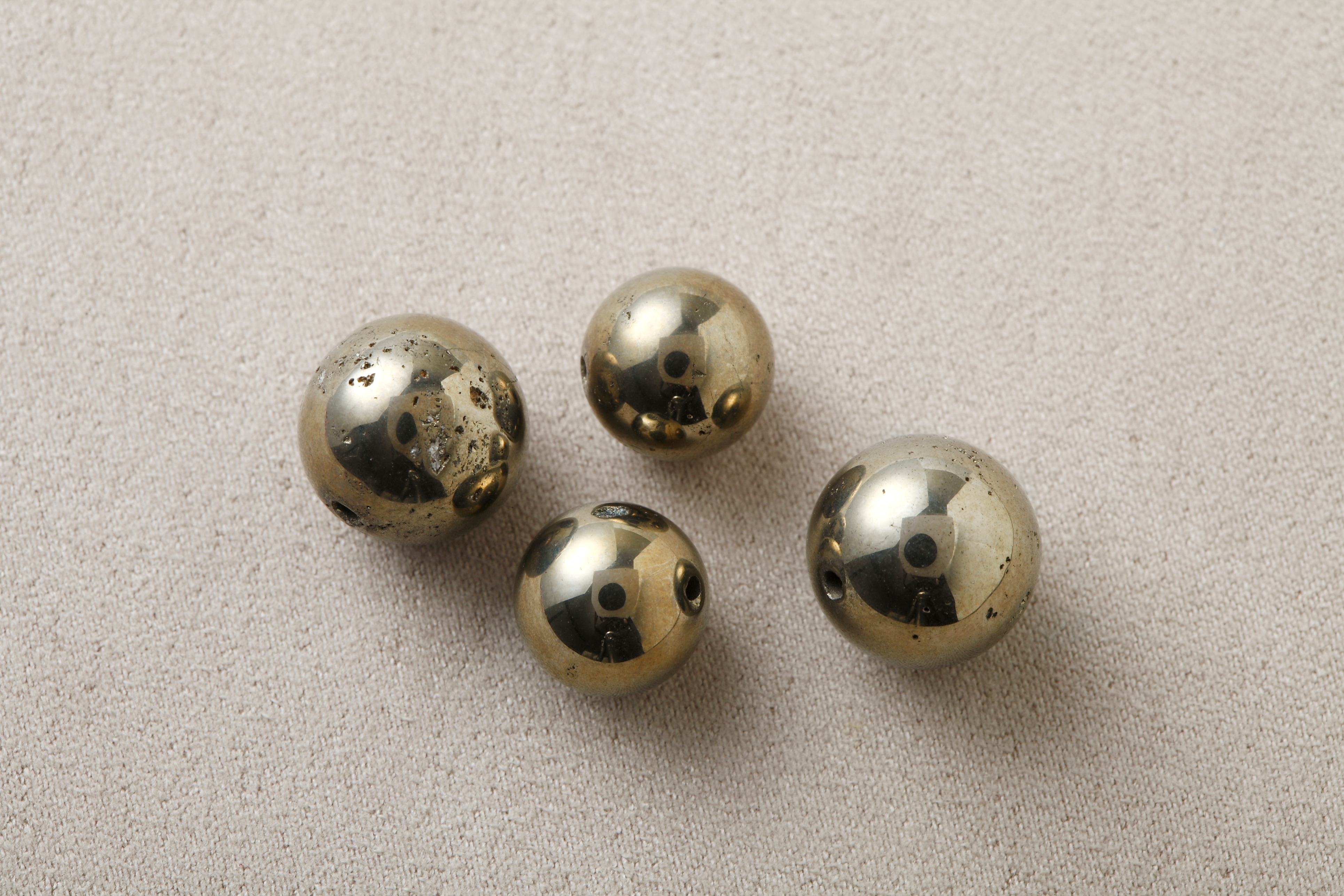 前向きに進める危機回避のお守り [パワーストーン] All About