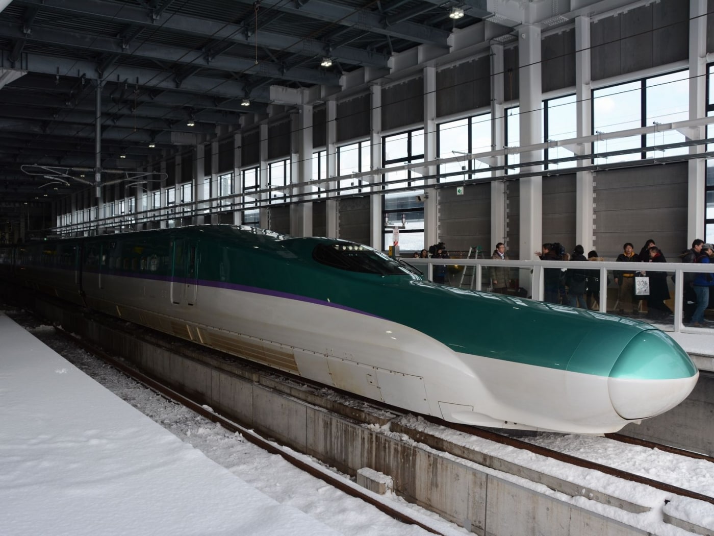新発売 北海道新幹線試乗会レポート！ 雪景色の中を快走 [鉄道] All About コレクション