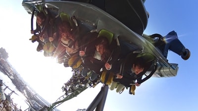 USJの「ザ・フライング・ダイナソー」体験レポート [遊園地] All About