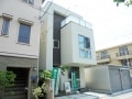 都市部の厳しい条件を克服した住まいづくりの事例