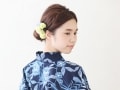 ロングの浴衣姿に！シニヨン風簡単アップヘアのやり方