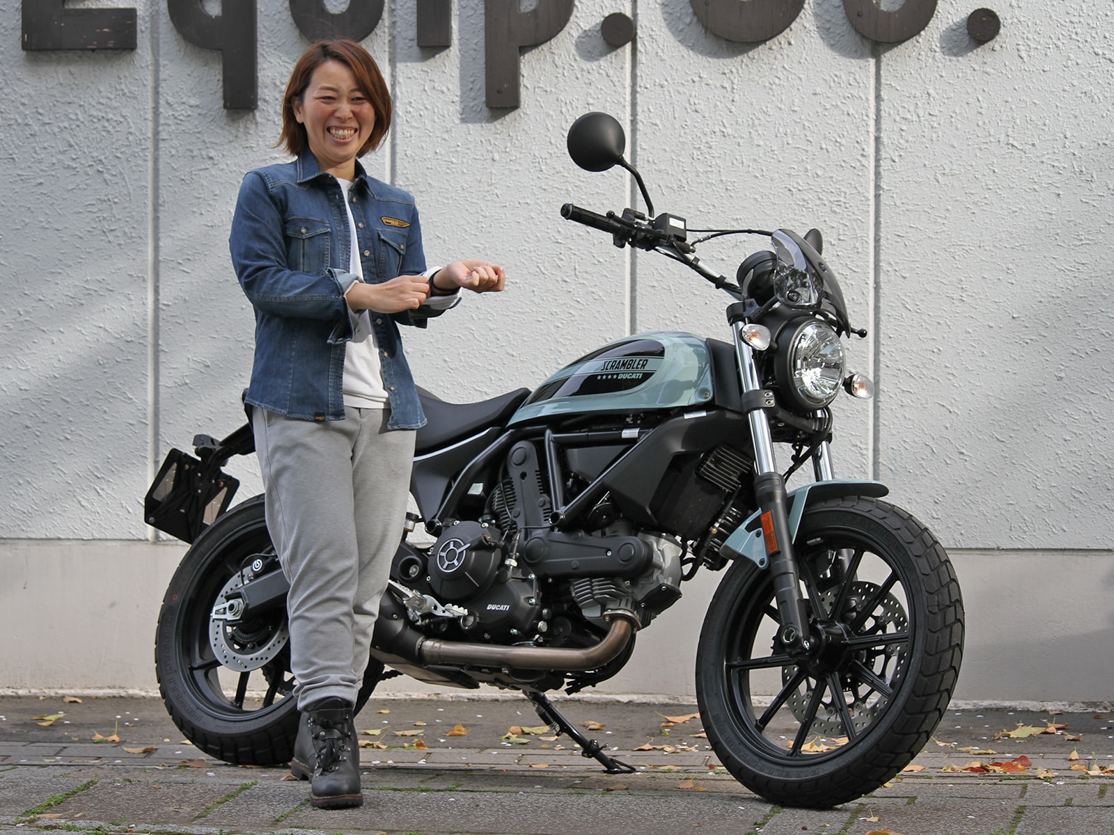 ドゥカティ乗りの身長150cm女子が語るバイクの魅力 [バイク] All