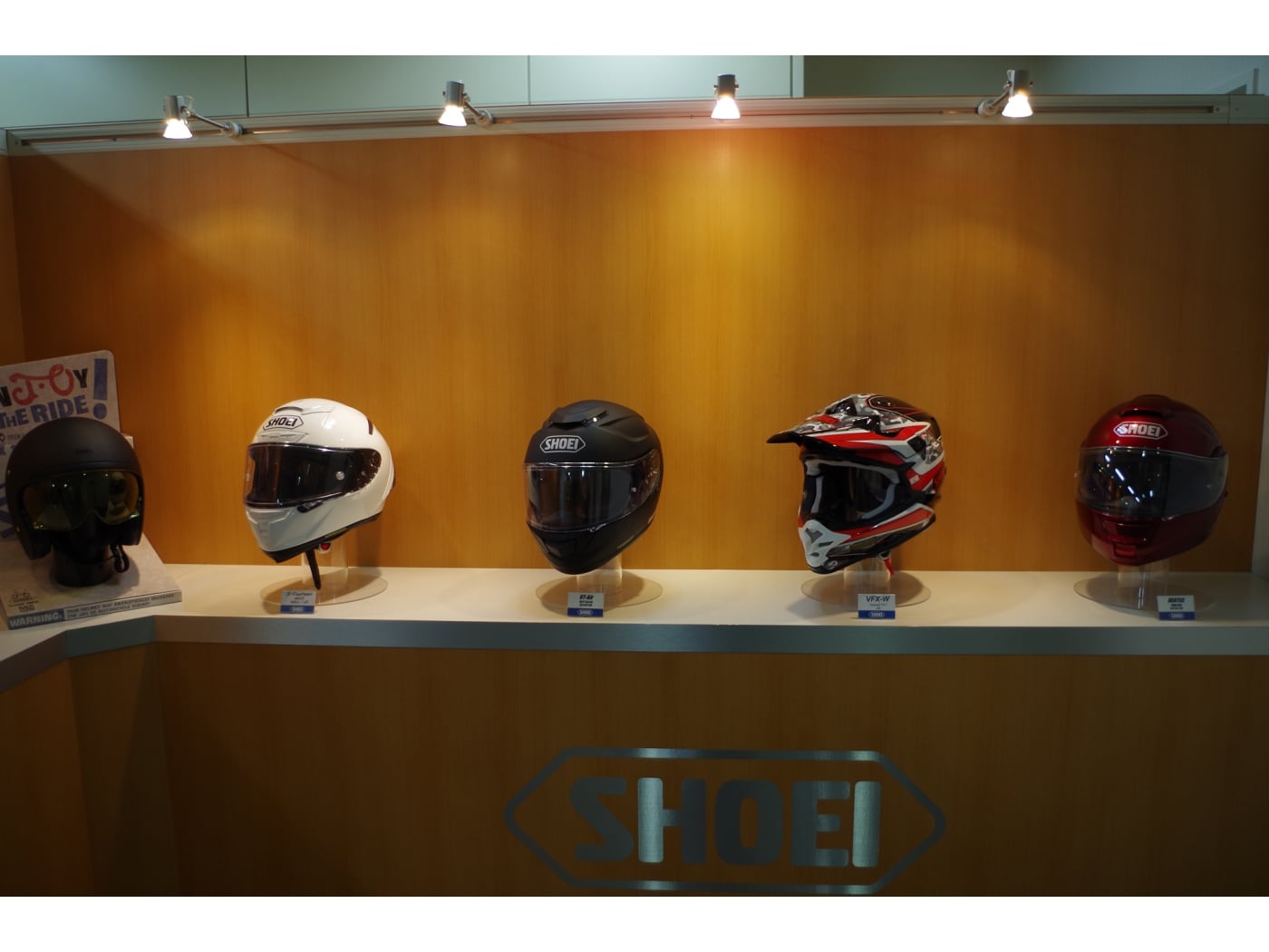 SHOEI QWEST フルフェイスヘルメット クリアシールド付き 59cm L