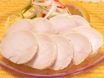 ふっくらヨーグルト鶏ハムのレシピ・作り方……炊飯器で簡単！