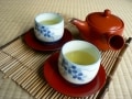「お茶」はなぜ香典返しの定番商品なのか