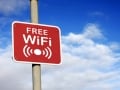 繋ぐのは危険？フリーWi-Fiを安全に活用する方法