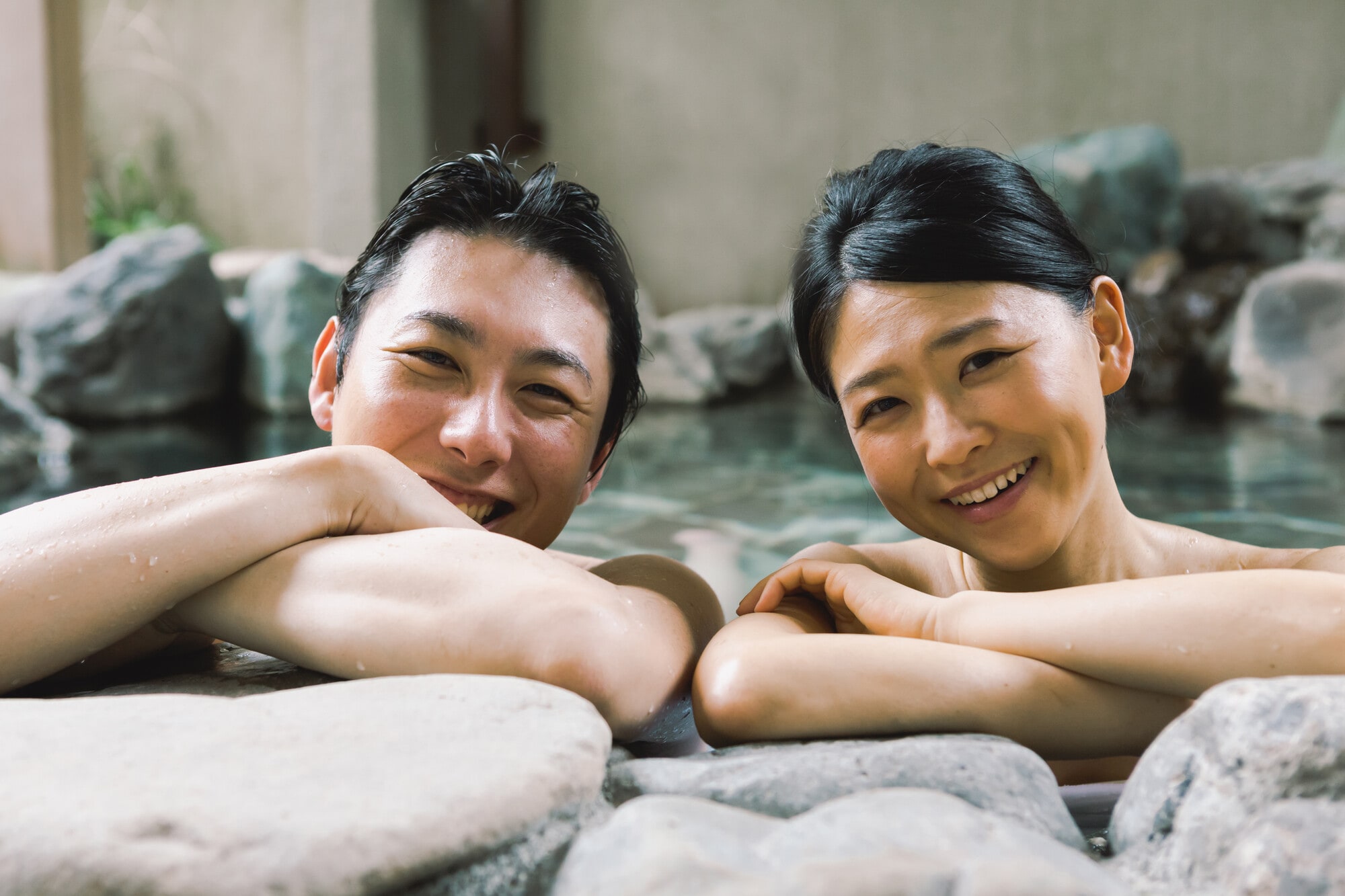 熟年好きもの夫婦 夫婦で一緒にお風呂」を2倍楽しむ！うれし恥ずかしお風呂タイム術 [夫婦関係] All About