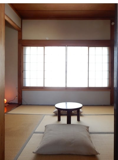 居間