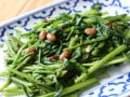 タイの空芯菜炒めの作り方！ちゃちゃっとできる簡単レシピ