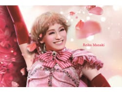 激レア❗️　娘役ハローキティ 宝塚歌劇団 topimg_large.jpeg