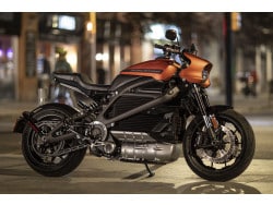 スポーツスターXL883R試乗 日本人向きな理由とは？ [ハーレー