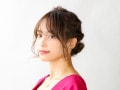編み込みカチューシャのやり方とは？ 結婚式にもおすすめアレンジ！