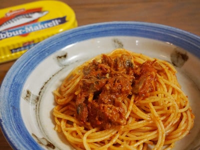 サバのトマトソース煮のパスタ