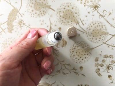 ネイルオイル,uka,ウカ,爪の保湿,指先の保湿,閃き,沈静,瞑想