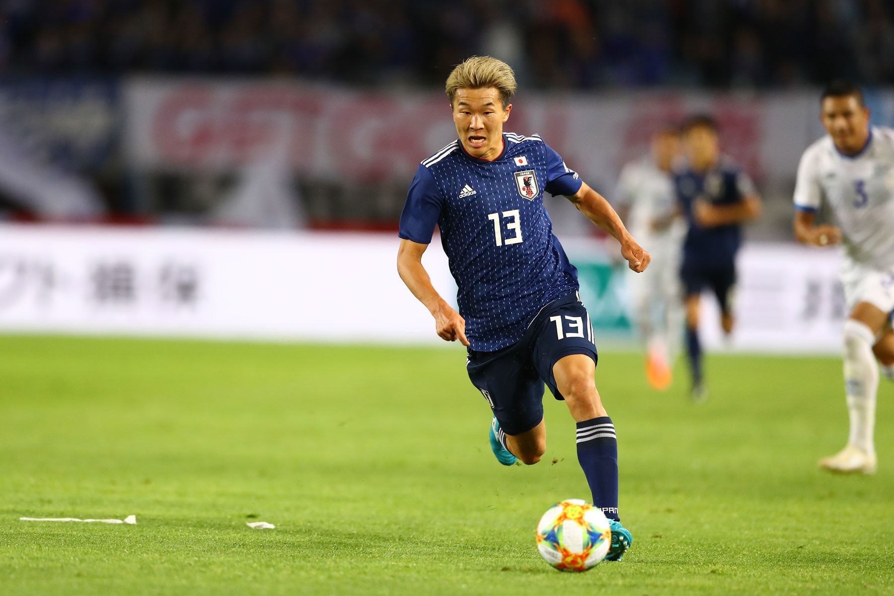 大迫勇也不在でどう戦う？日本代表W杯2次予選のポイントは攻撃