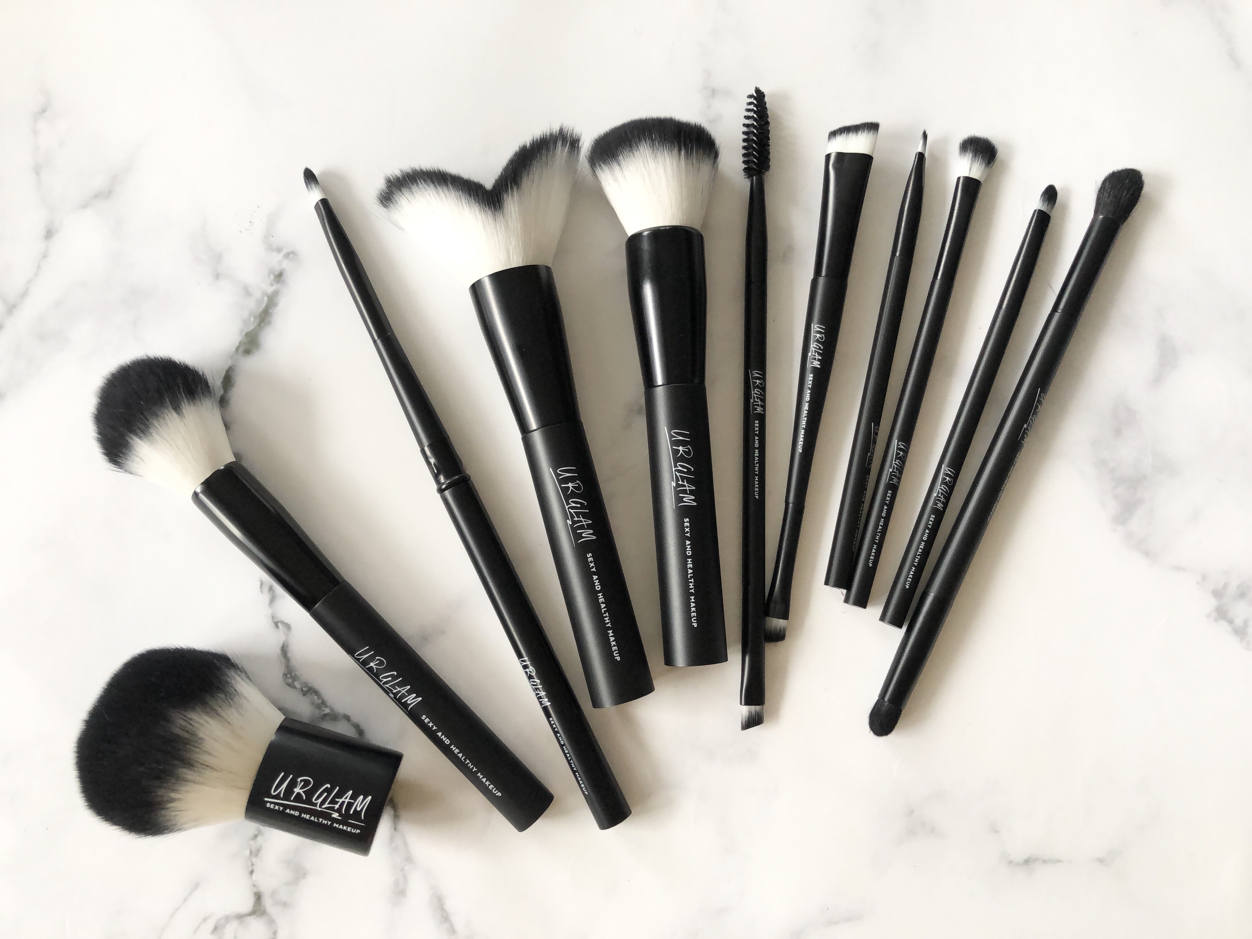 価格の数倍以上の実力！ダイソー『UR GLAM』のブラシ [メイク・メイク  