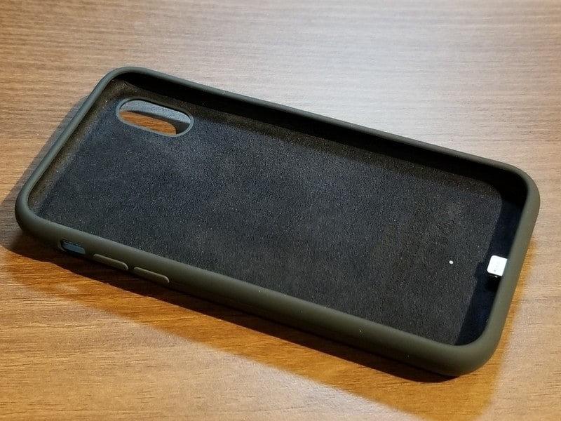 バッテリー内臓の「スマートバッテリーケース」でモバイルバッテリーいらず！ | イチオシ | ichioshi