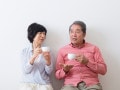 年金暮らしの悩みって？夫婦2人で20万円以下で暮らすための4つのステップ