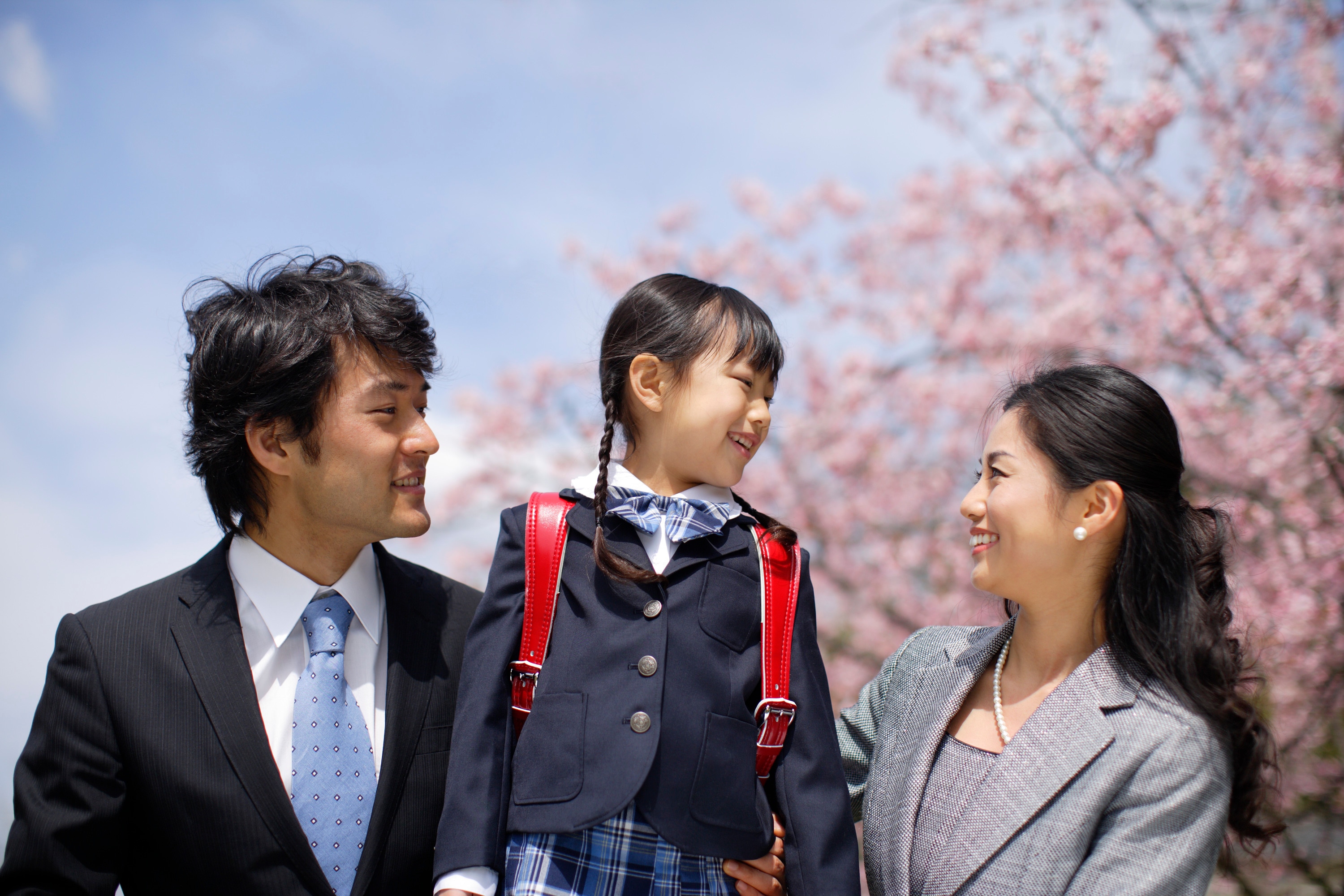 昨年の卒業式に1回だけ着用しました。