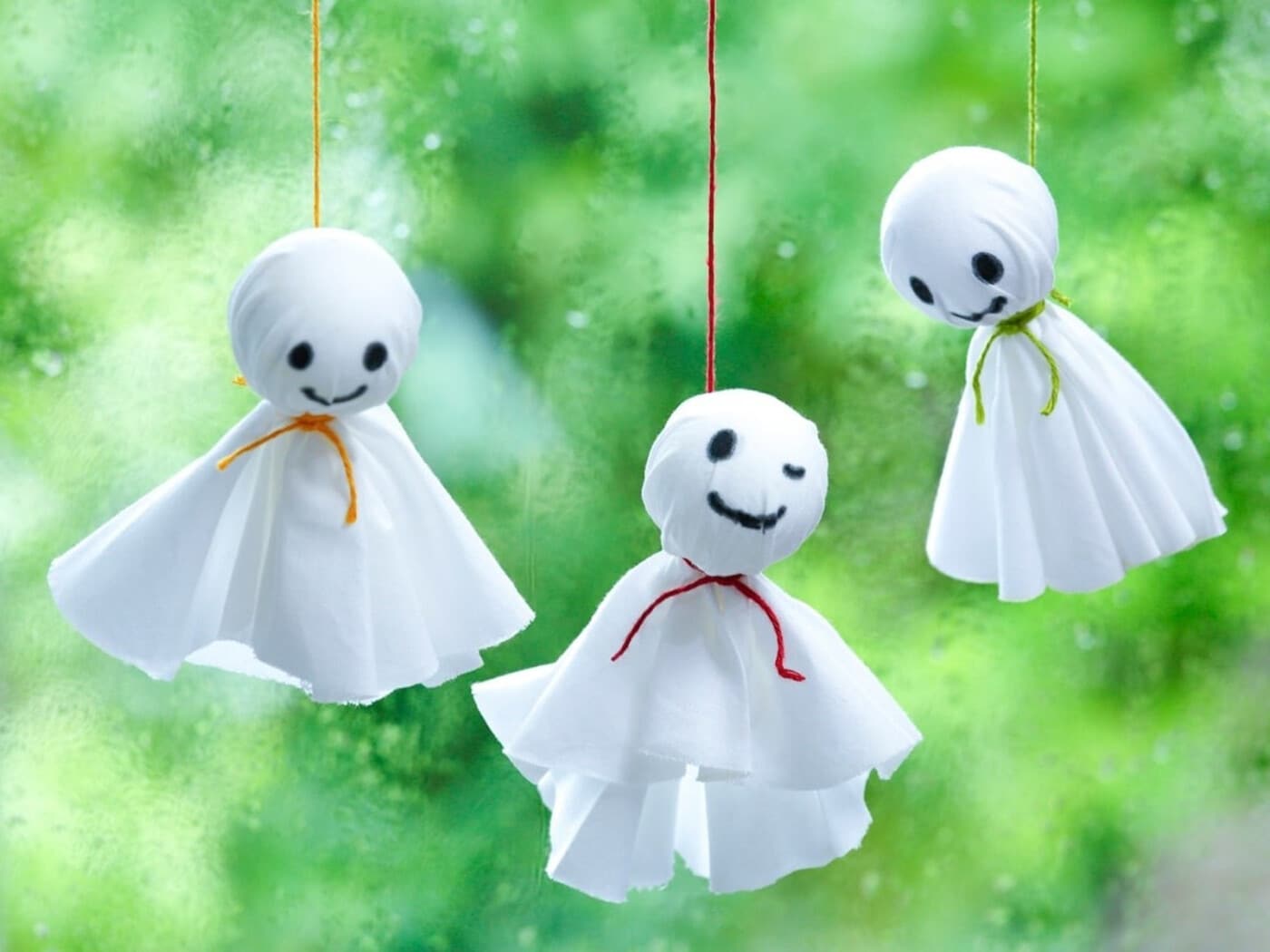 てるてる坊主は本来、顔を書かない？逆さまにつるすと雨乞い？起源や