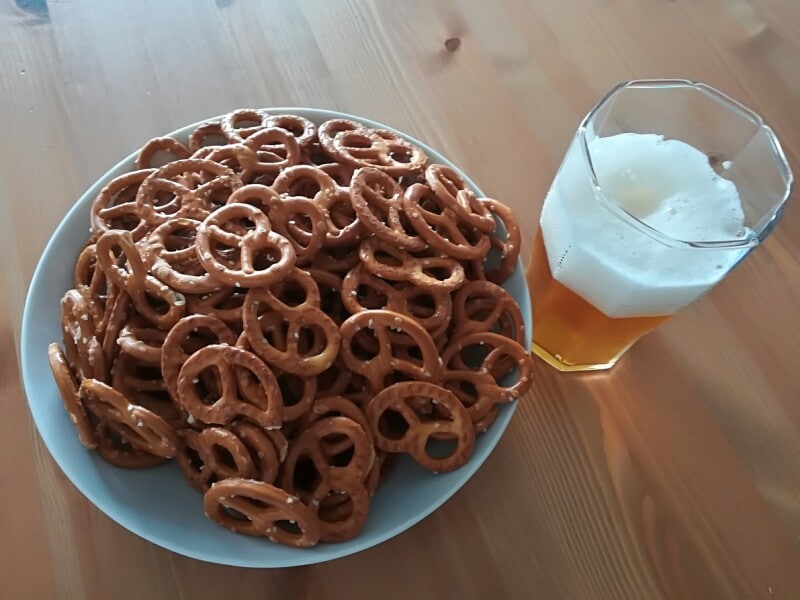 カルディ】プレッツェル系スナックが充実！大人のおつまみやおやつに