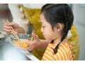 【実録・飯がまずい妻たち #1】卵焼きに憧れる子どもたちに「食べれば一緒」と卵かけご飯を与える妻