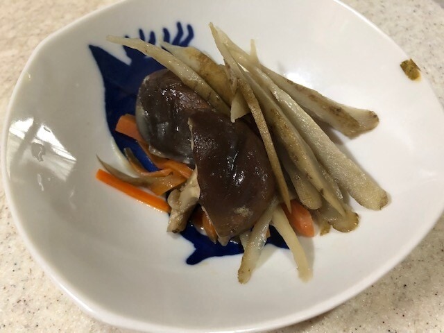 ごぼう、にんじん、椎茸の煮物