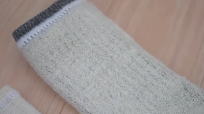 肌に触れる部分はウールのみを使用