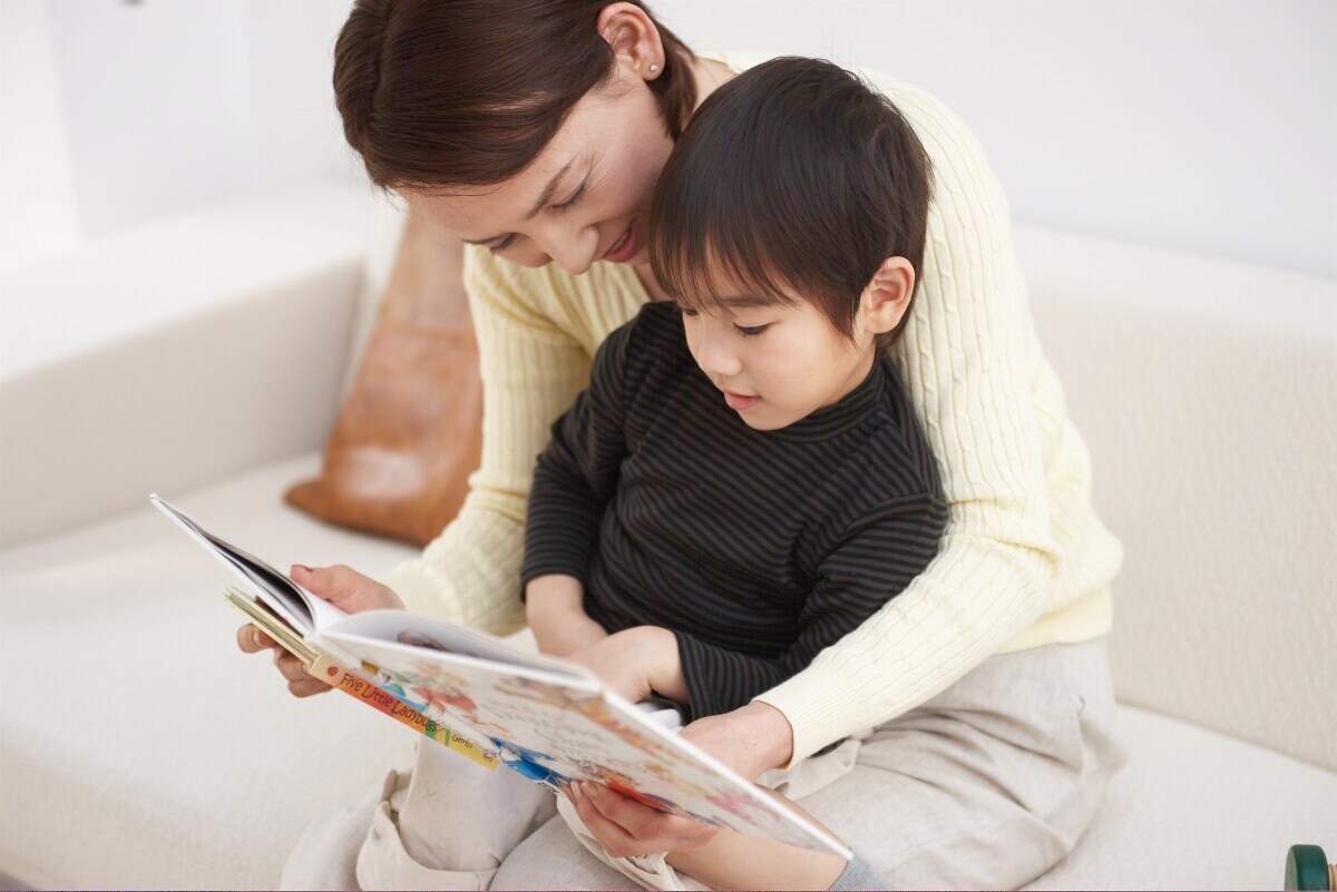 本が好きな子が育つ家庭の共通点とは？ 習慣やちょっとしたコツ [早期