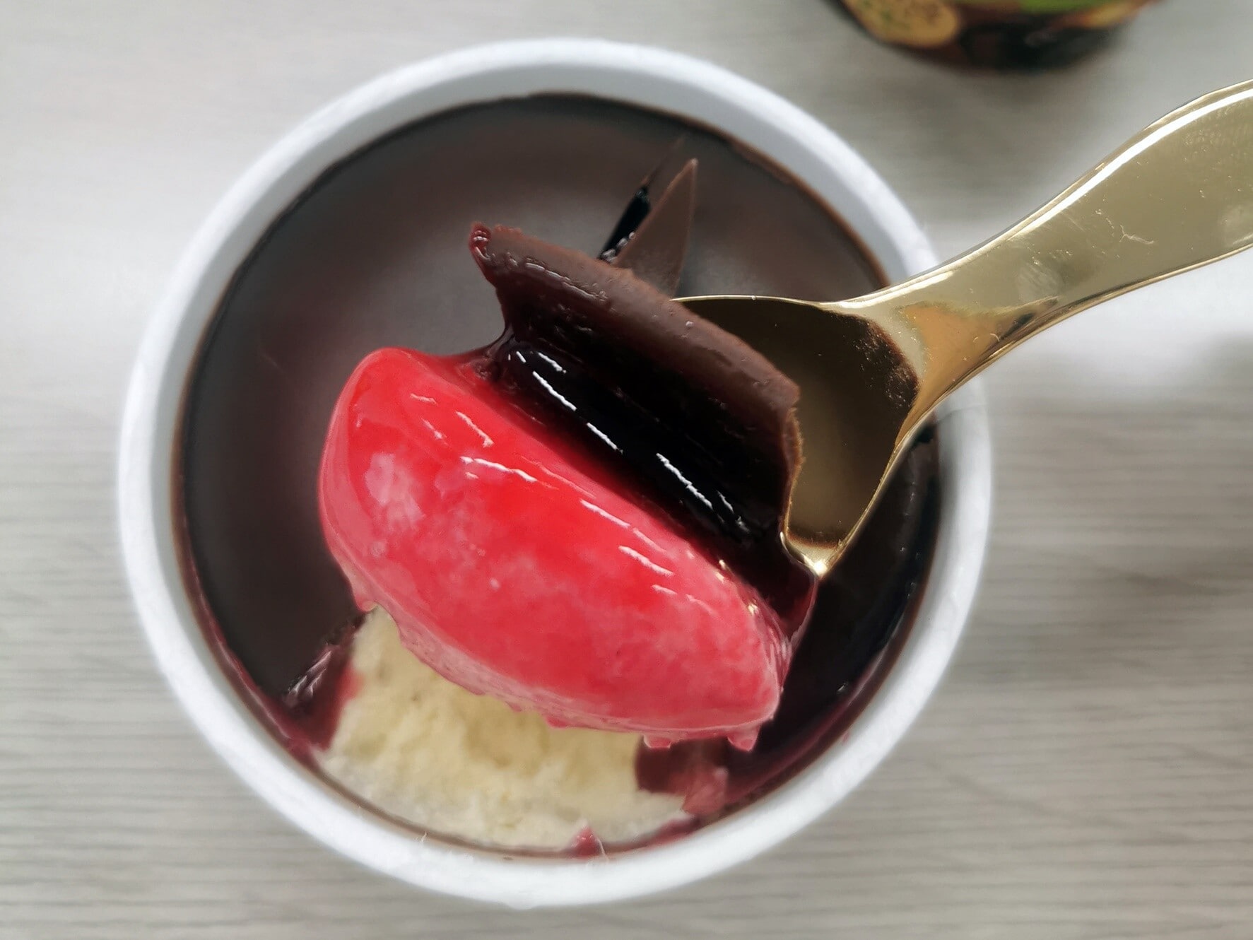 激レア　ハーゲンダッツ　Heavenly spoon 限定品　空箱　中身なし 即日完売だったハーゲンダッツの数量限定「ヘブンリースプーン