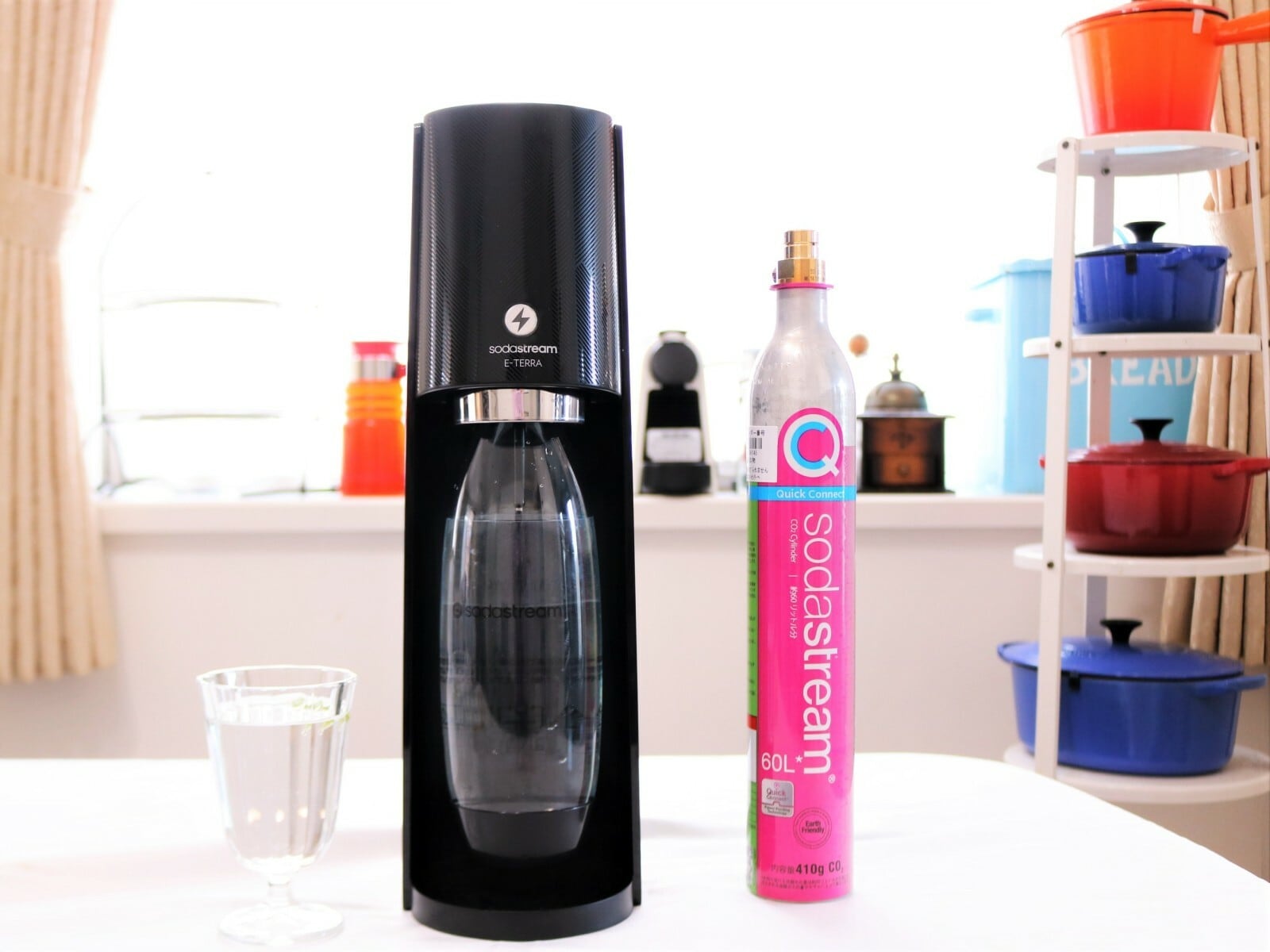 sodastream E-TERRA 炭酸水メーカー Amazon | [公式] ソーダストリーム E-TERRA（E-テラ）スターター