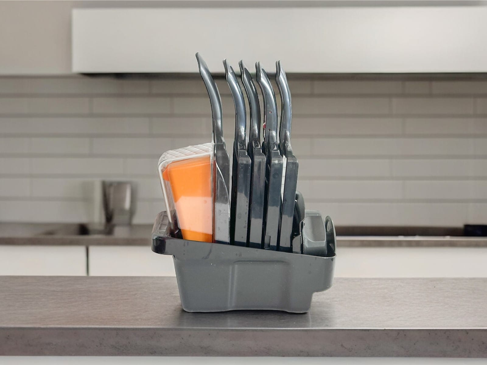 燕三条の調理器具「プログレード」 千切り器とスライサーでかなう時短