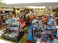 世界が広がる！ 神保町古本屋街