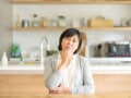 60歳の女性。週3日6時間ずつ働いています。週20時間以上働くと会社の社会保険に入らなければいけない？