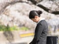 「退職代行を使うなんて信じられない」と中高年は言うけれど…“すぐに辞める”メリットとデメリット