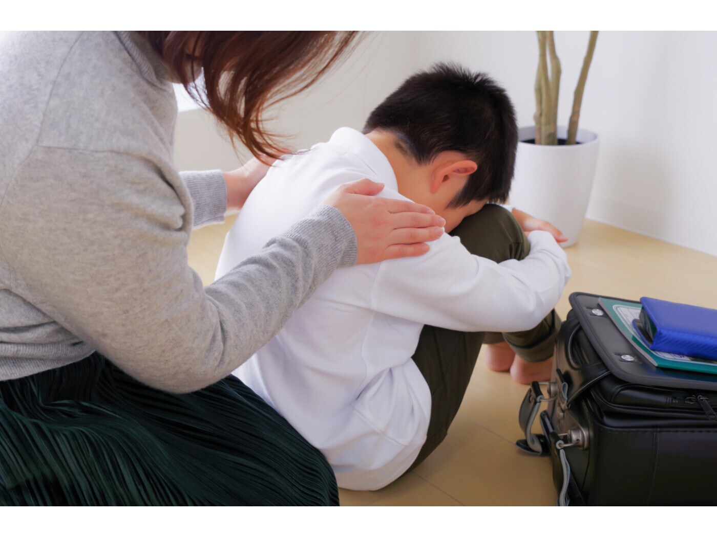 発育のいい女子小学生　高学年 小学校高学年男子あるある……男の子育児特有の難しさとは？ [子育て] All About